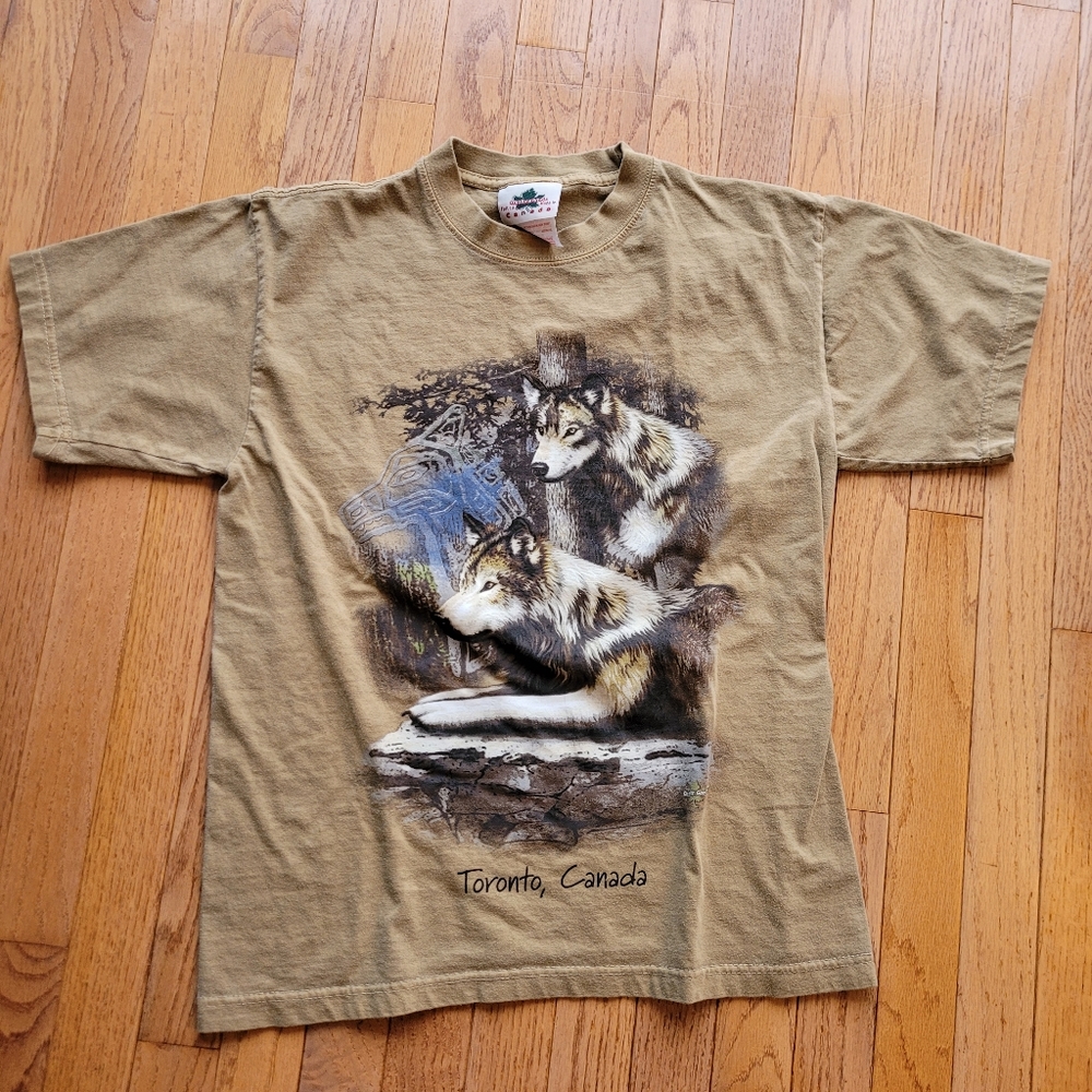 Wolf Portrait Graphic Toronto Travel T shirt Quality Goods M